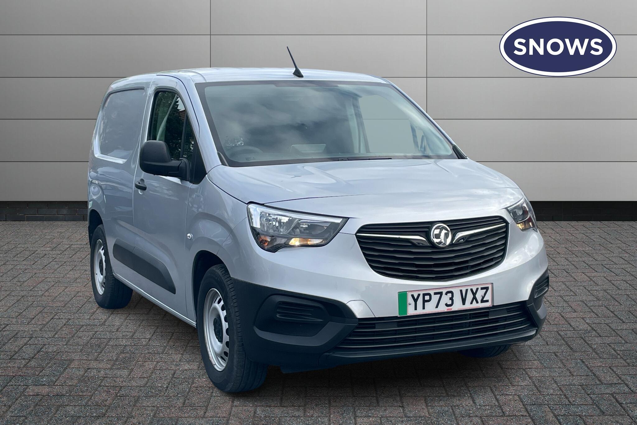 Main listing image - Vauxhall Combo Cargo-e