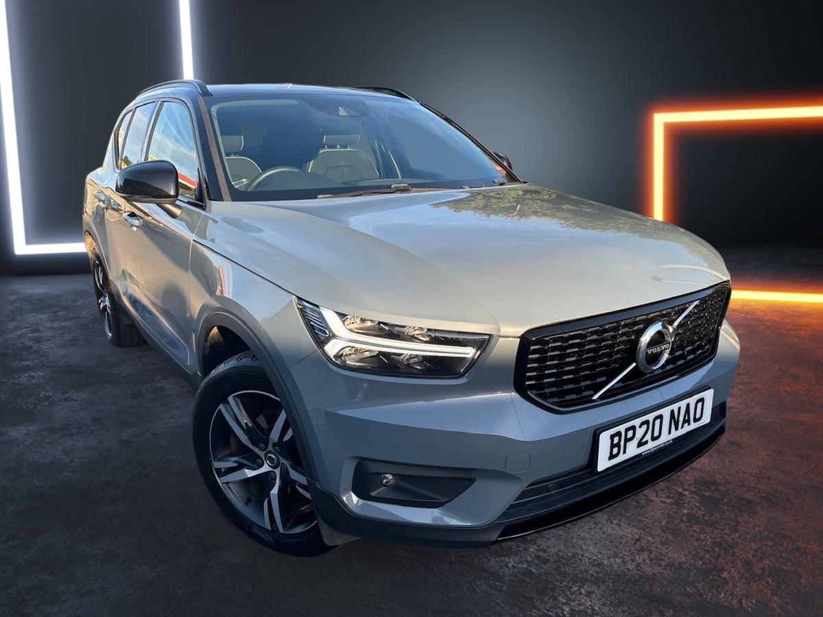 Main listing image - Volvo XC40