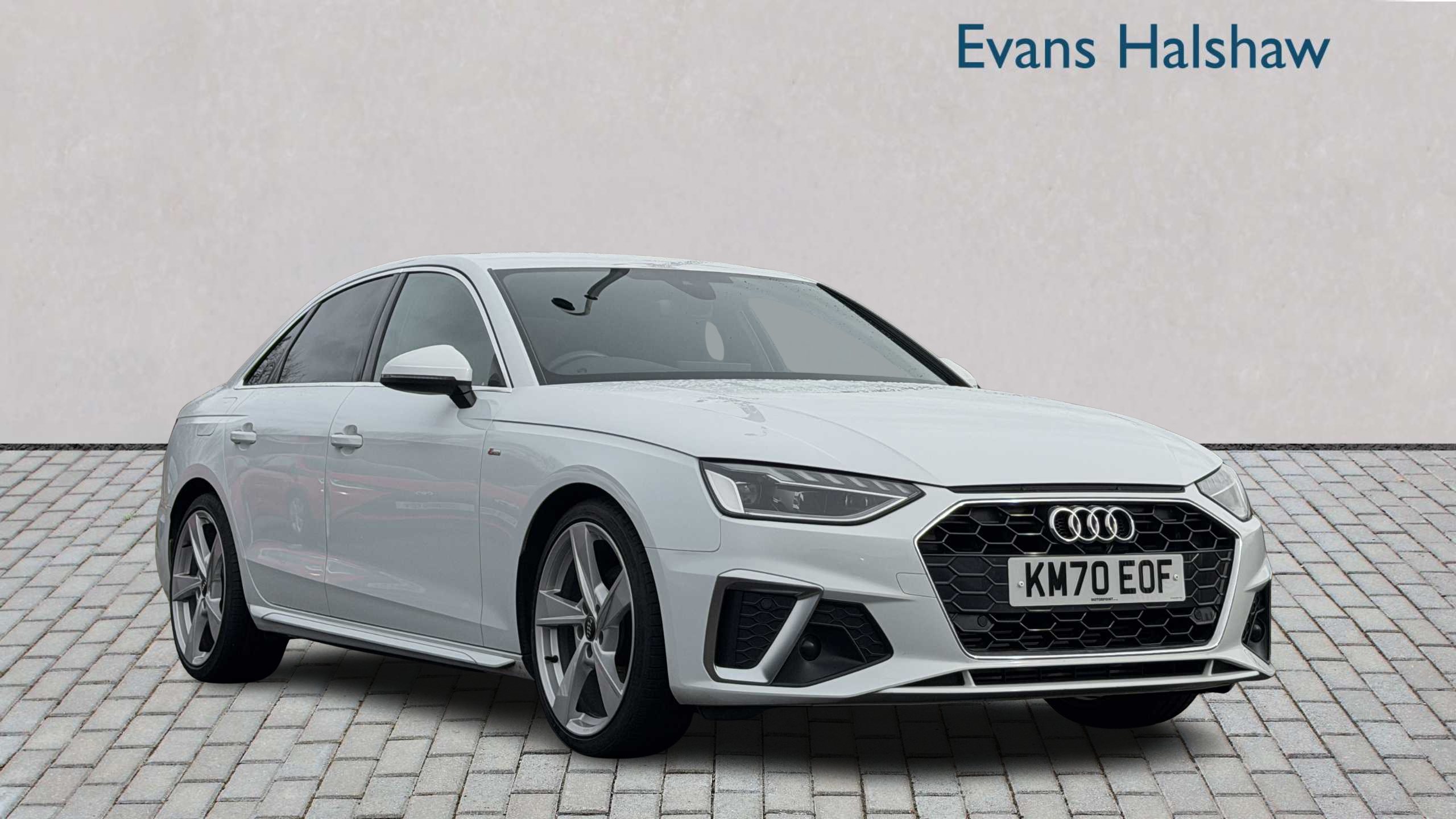 Main listing image - Audi A4