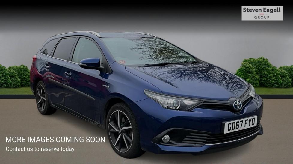 Main listing image - Toyota Auris Touring Sport