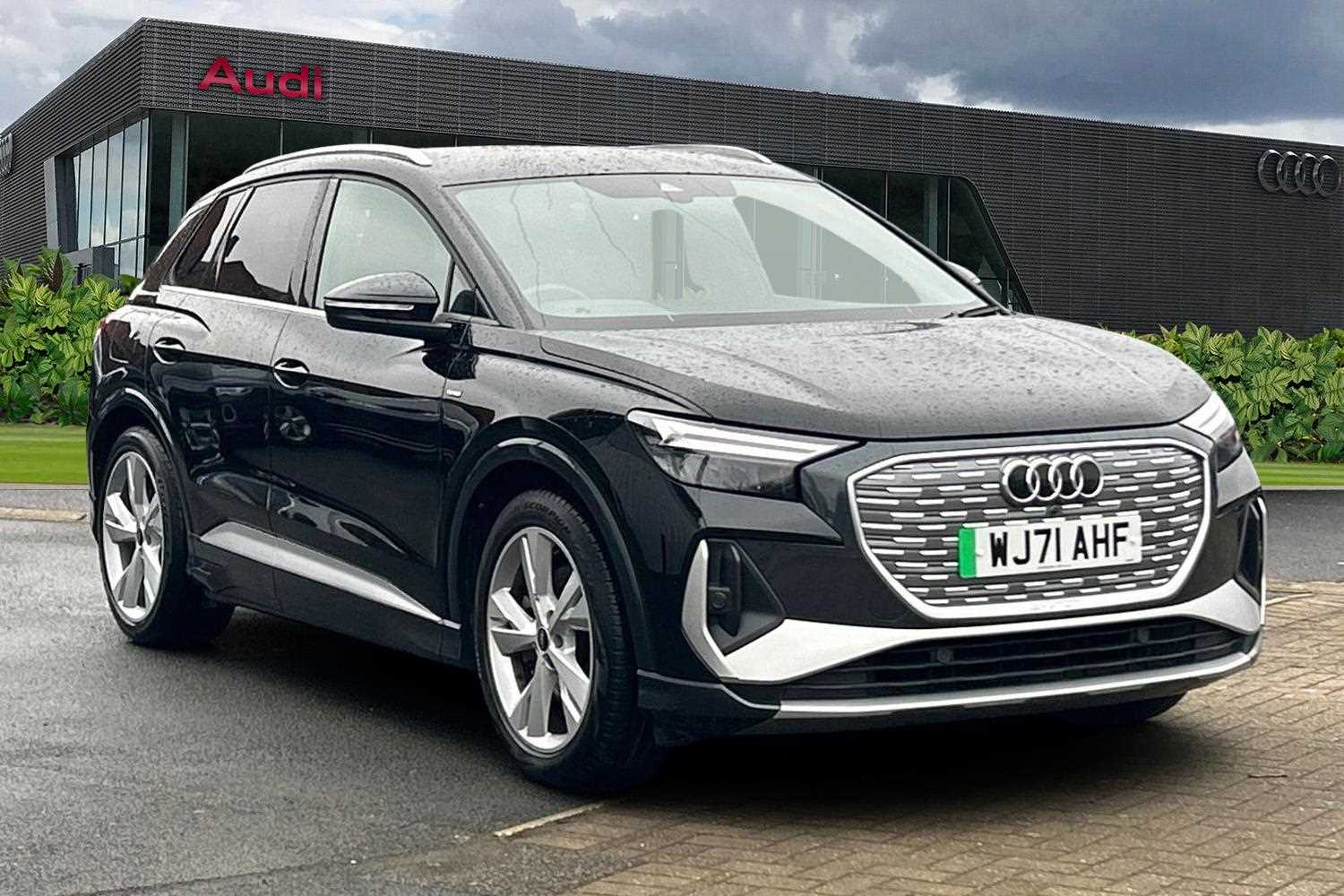 Main listing image - Audi Q4