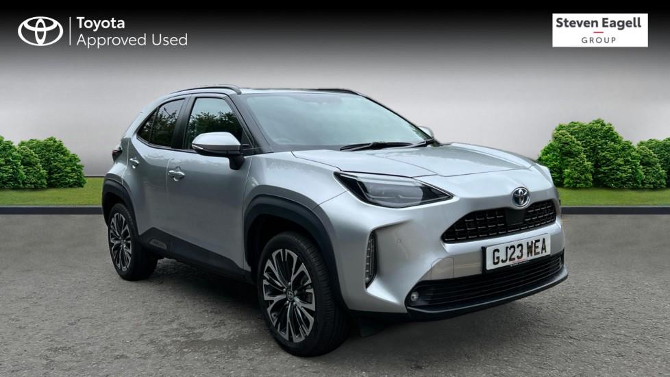 Main listing image - Toyota Yaris Cross