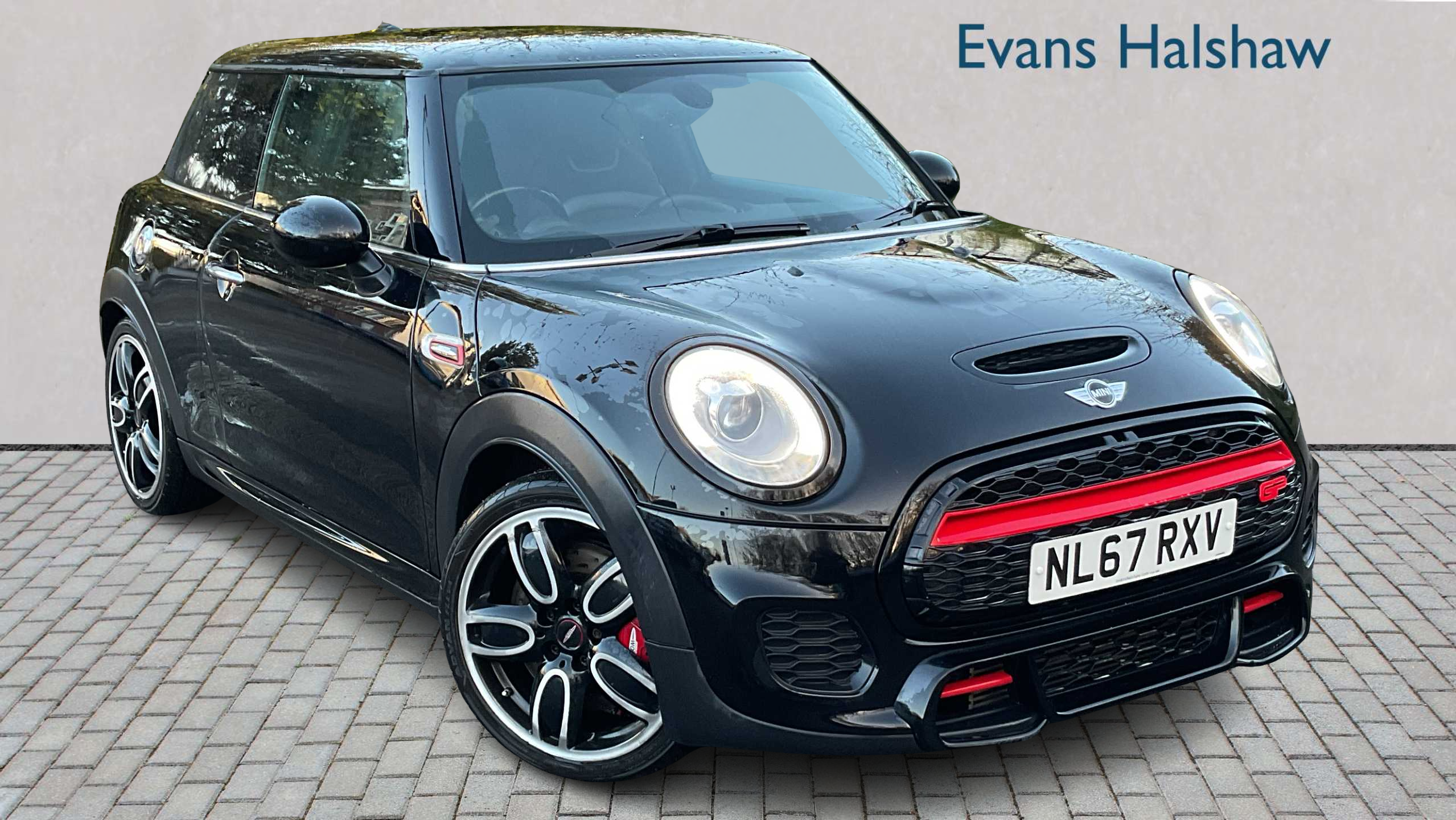 Main listing image - MINI Hatchback