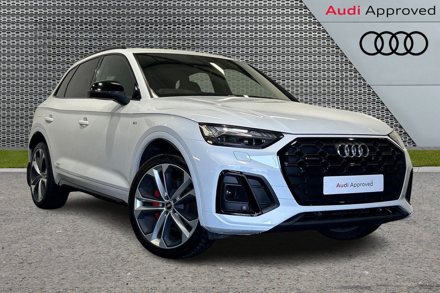 Main listing image - Audi Q5