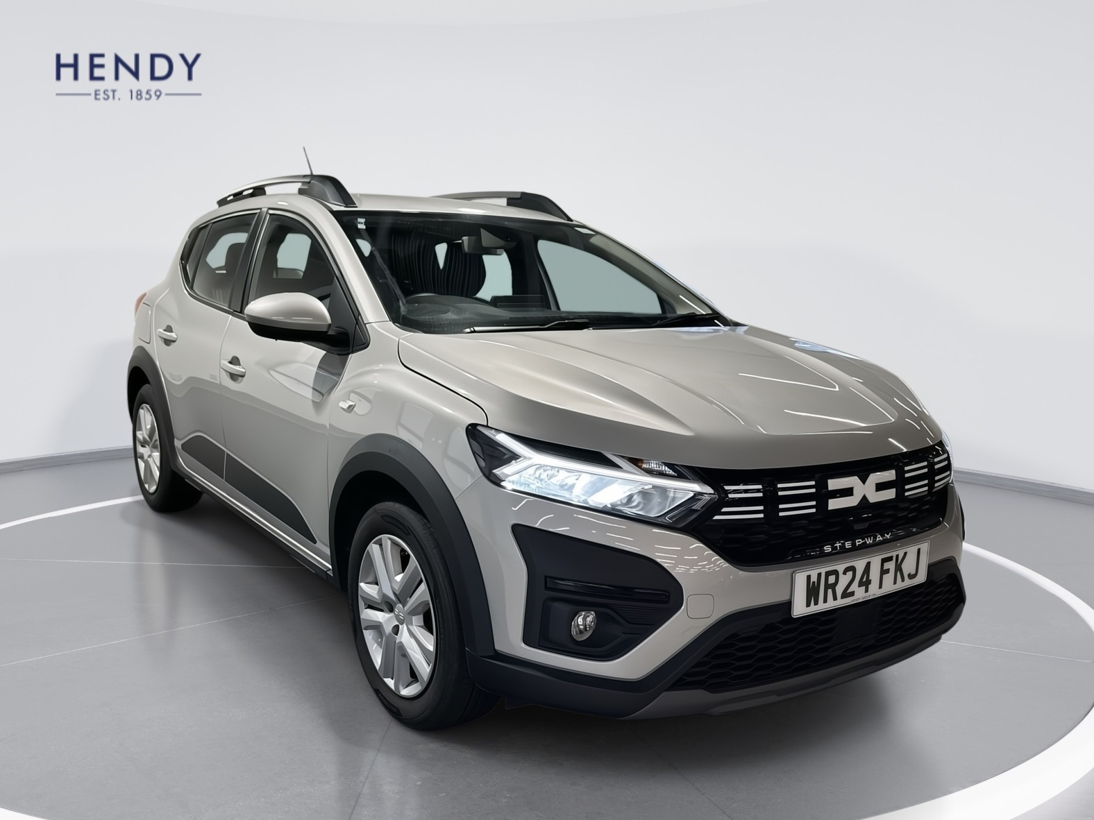 Main listing image - Dacia Sandero Stepway