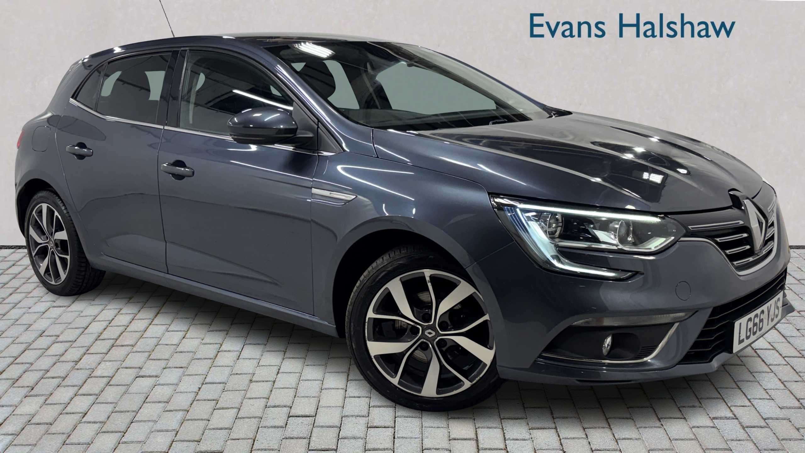 Main listing image - Renault Megane