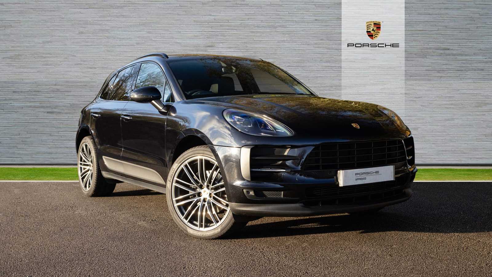 Main listing image - Porsche Macan