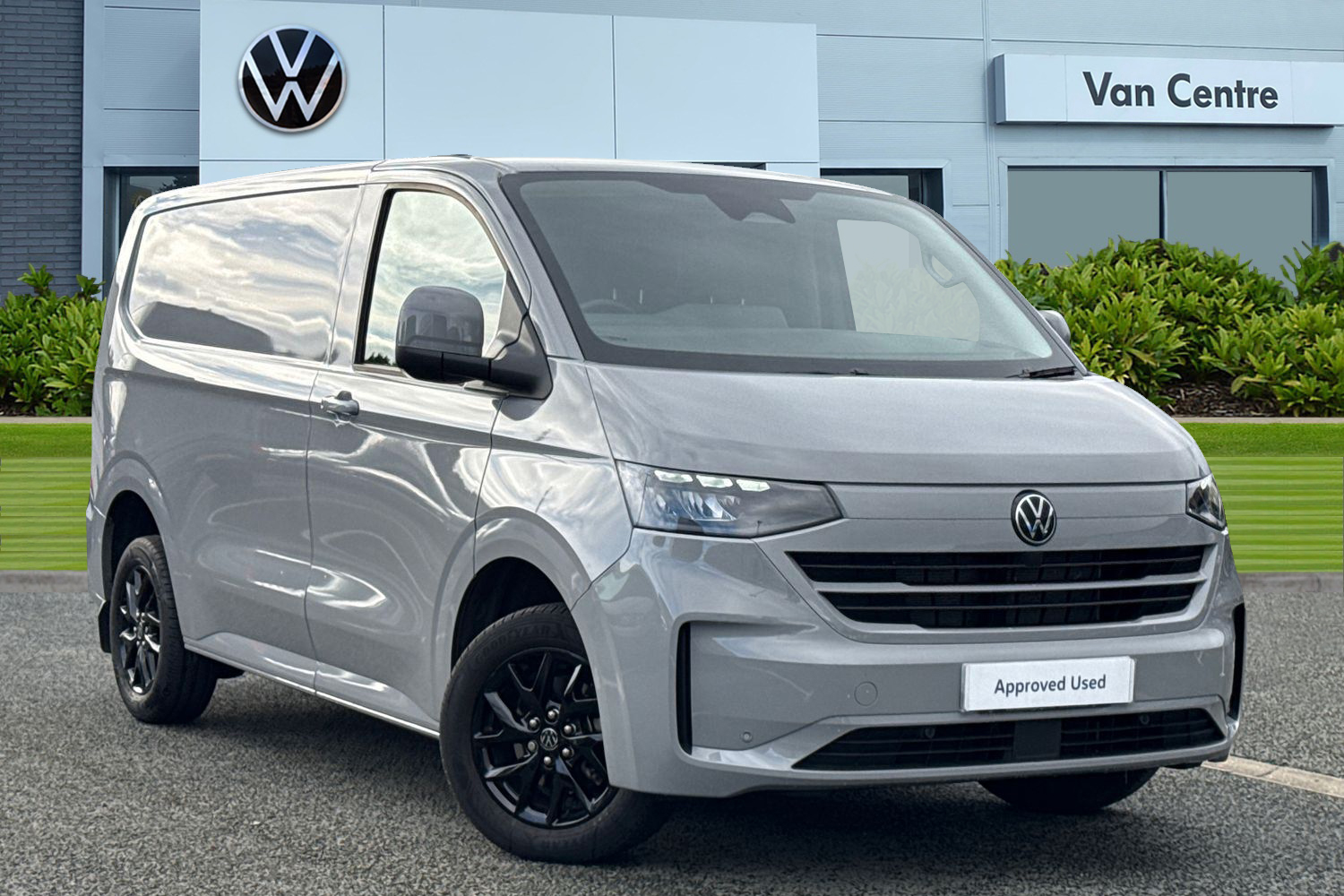 Main listing image - Volkswagen Transporter