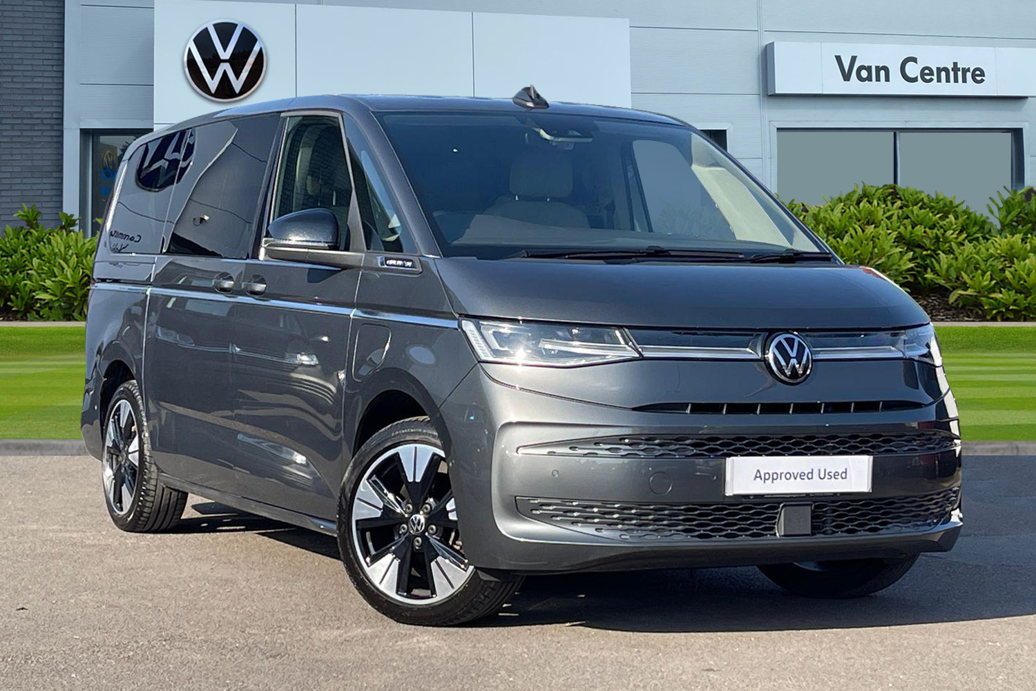 Main listing image - Volkswagen Multivan