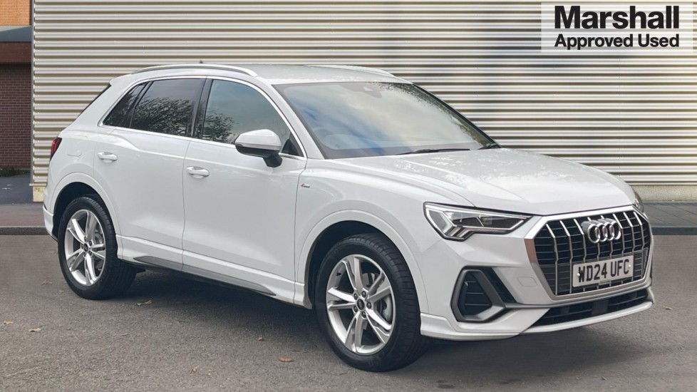 Main listing image - Audi Q3