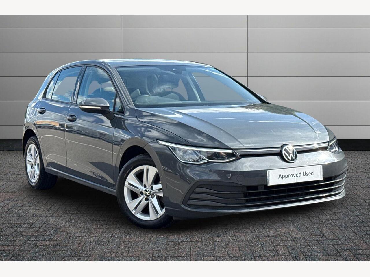 Main listing image - Volkswagen Golf