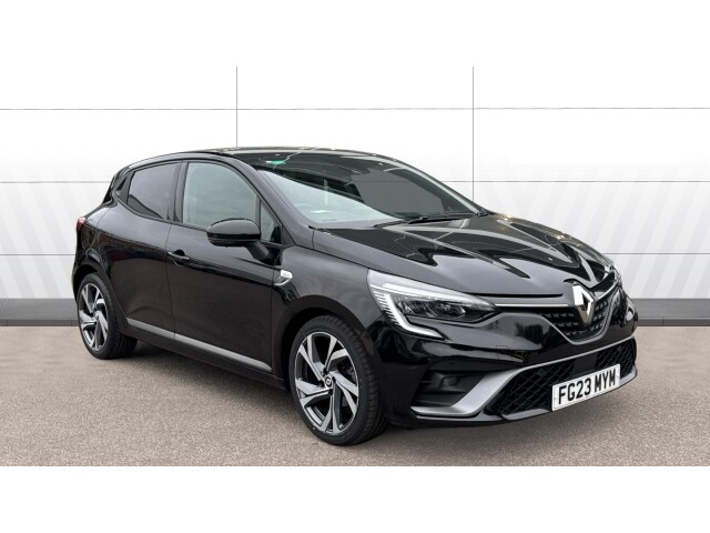 Main listing image - Renault Clio