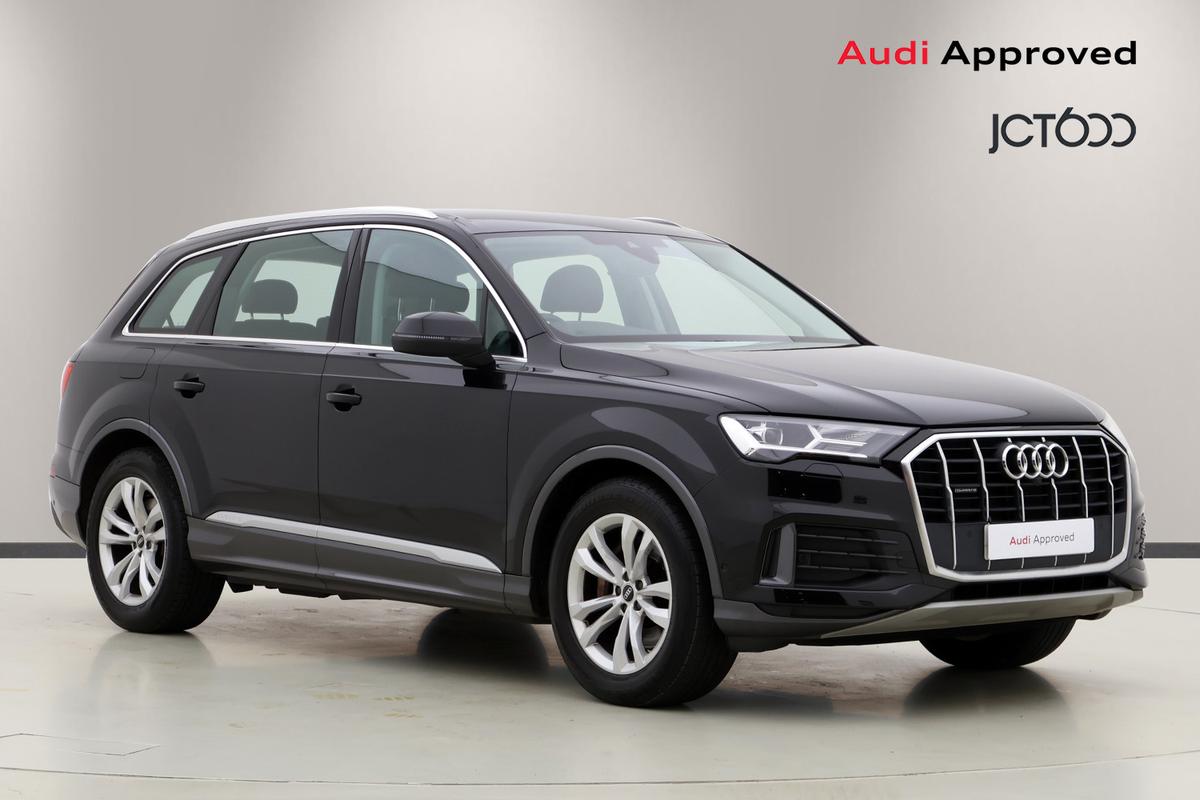 Main listing image - Audi Q7