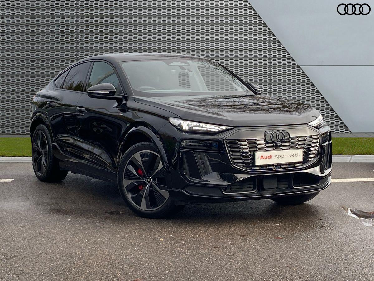 Main listing image - Audi Q6 e-tron
