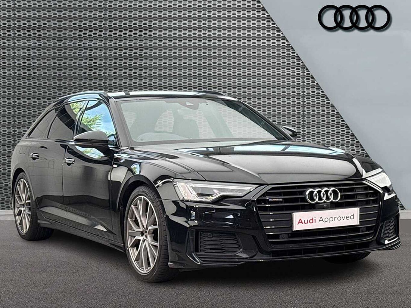 Main listing image - Audi A6