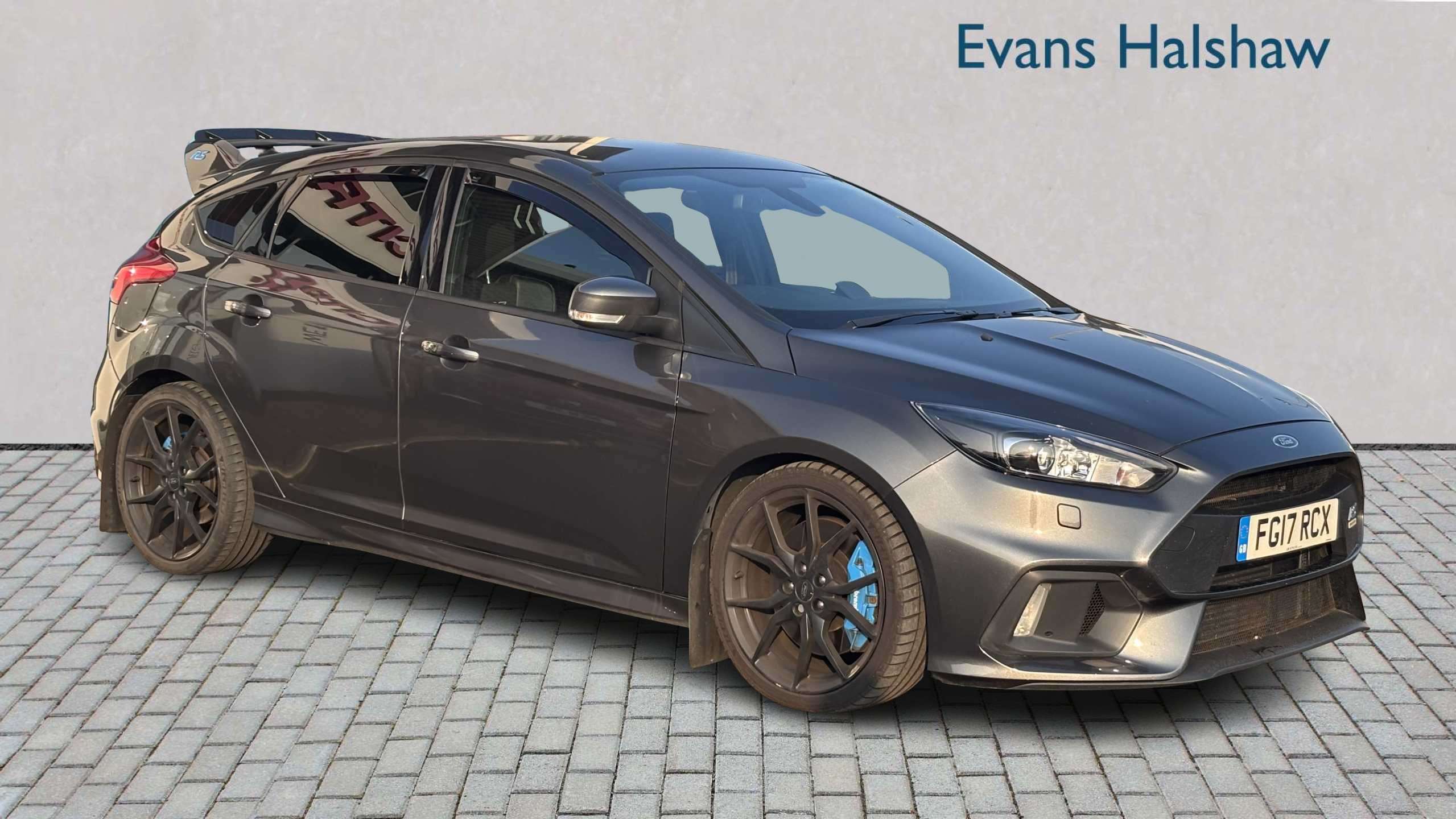 Main listing image - Ford Focus RS