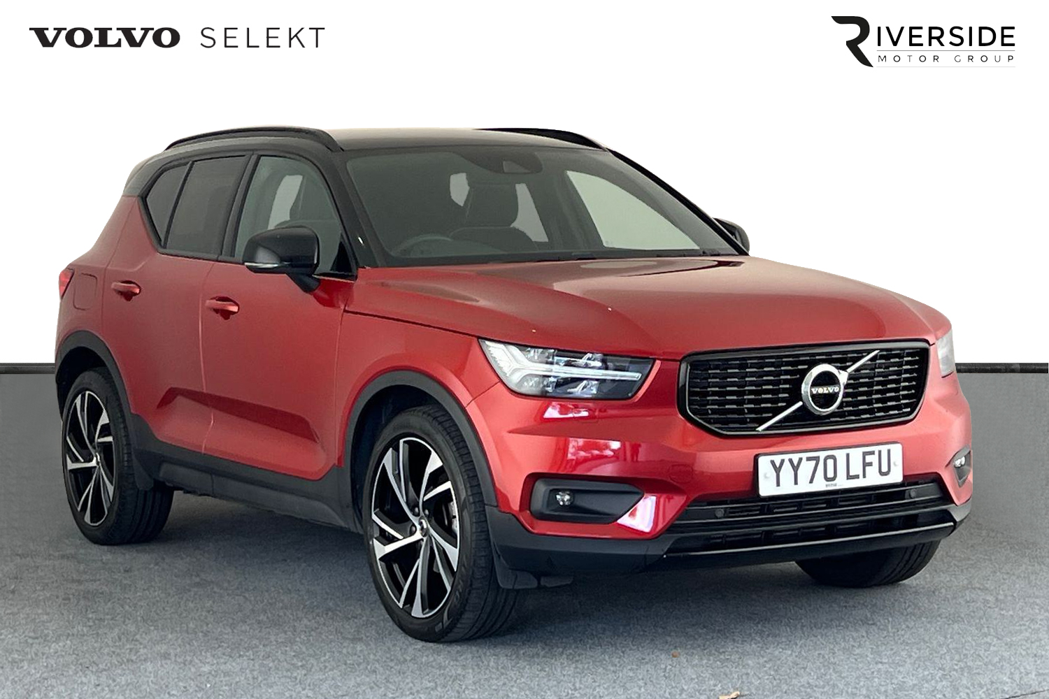 Main listing image - Volvo XC40