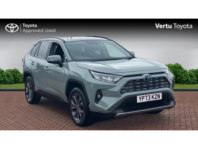 Main listing image - Toyota RAV4