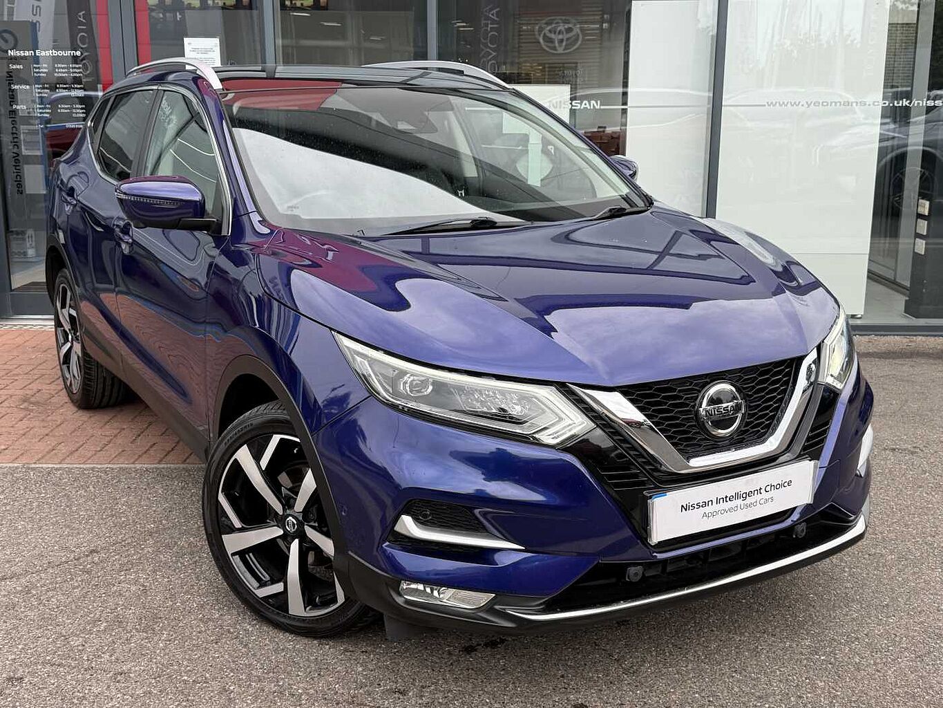 Main listing image - Nissan Qashqai