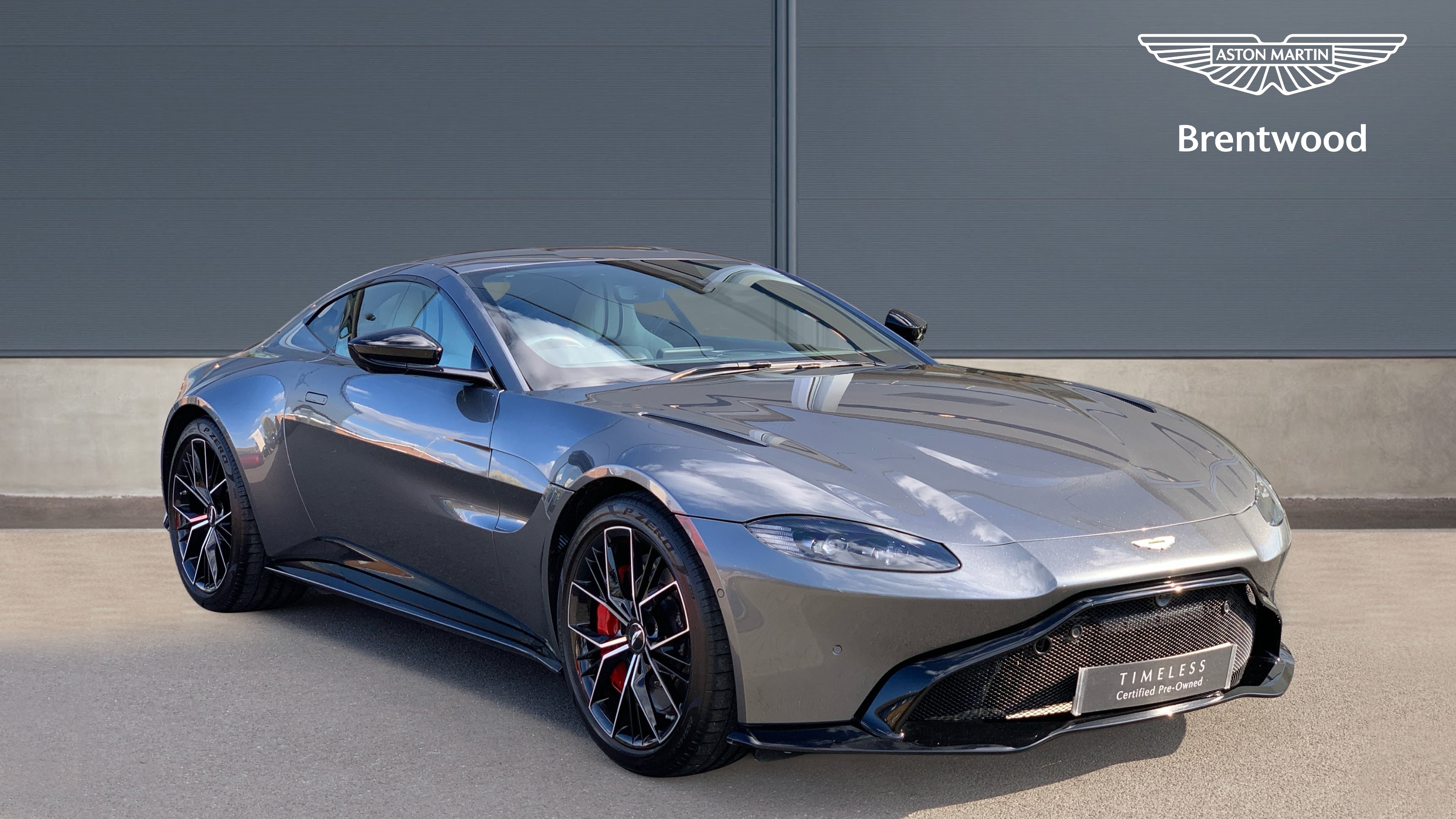 Main listing image - Aston Martin Vantage