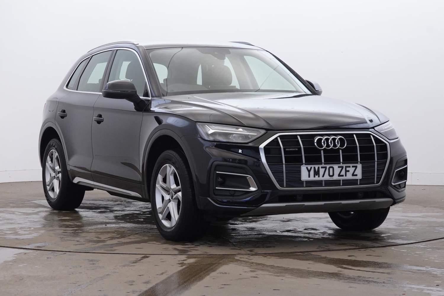 Main listing image - Audi Q5