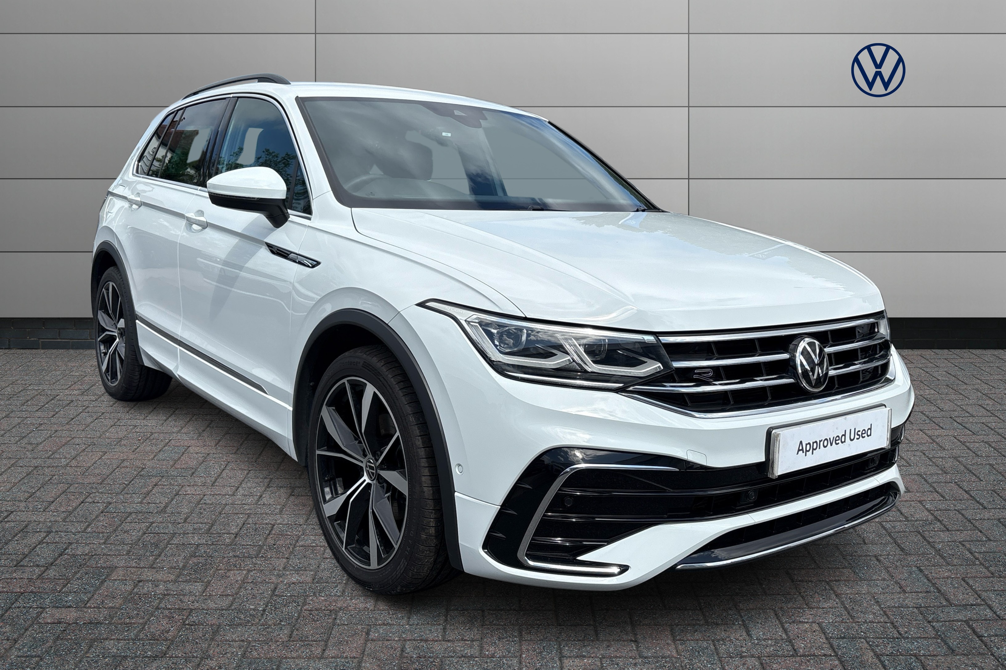 Main listing image - Volkswagen Tiguan