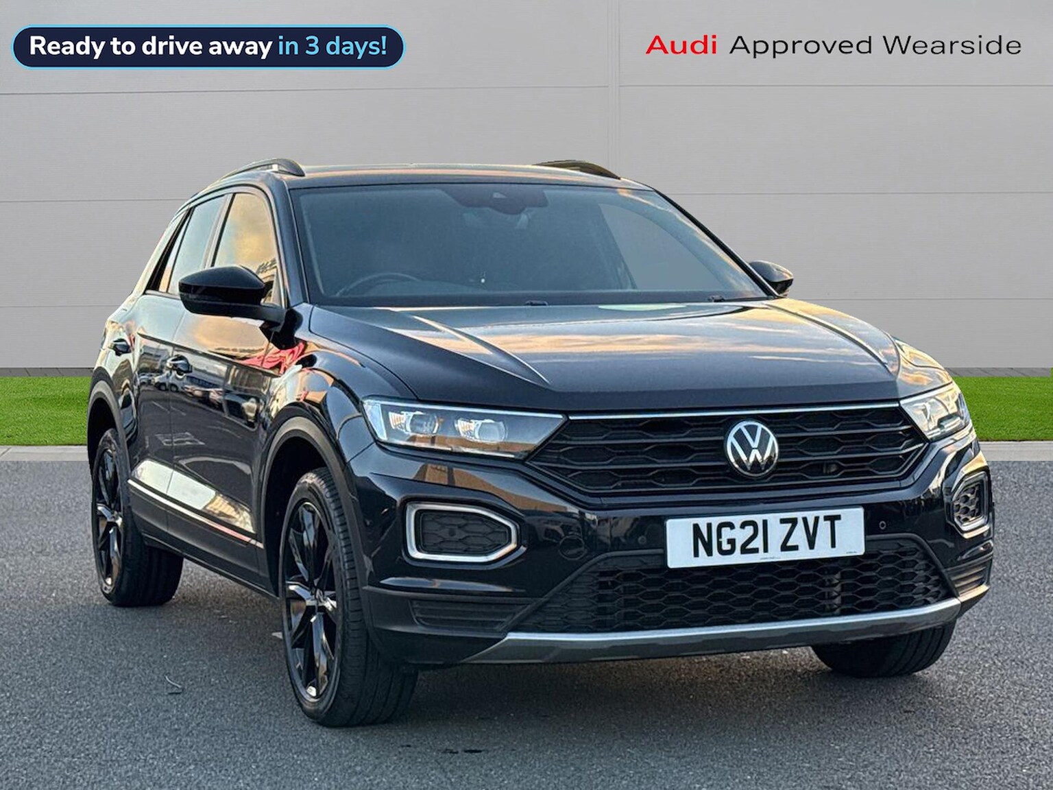 Main listing image - Volkswagen T-Roc