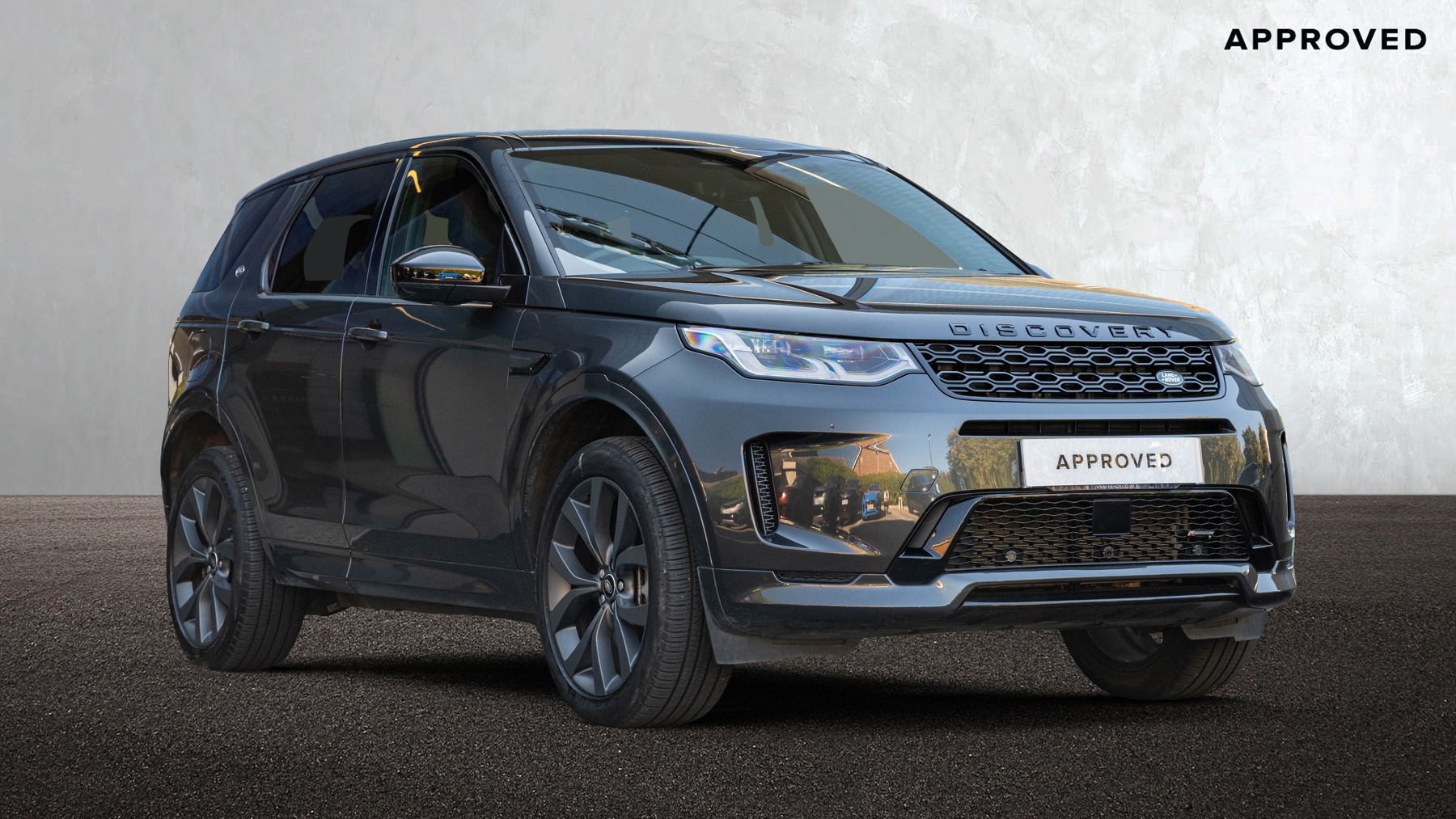 Main listing image - Land Rover Discovery Sport