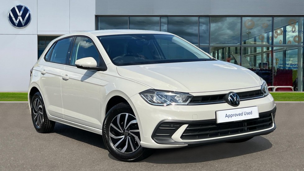 Main listing image - Volkswagen Polo
