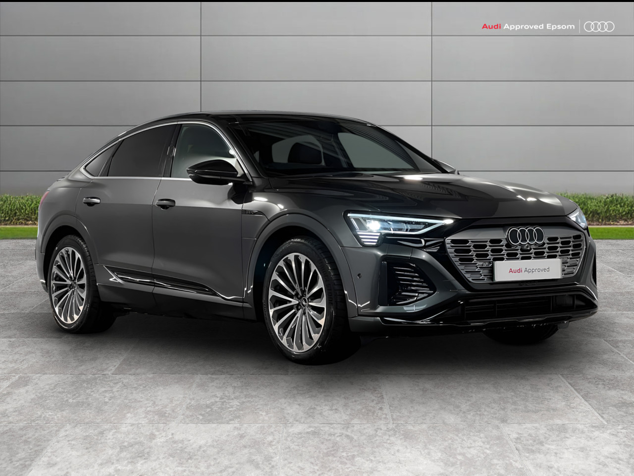 Main listing image - Audi Q8 e-tron