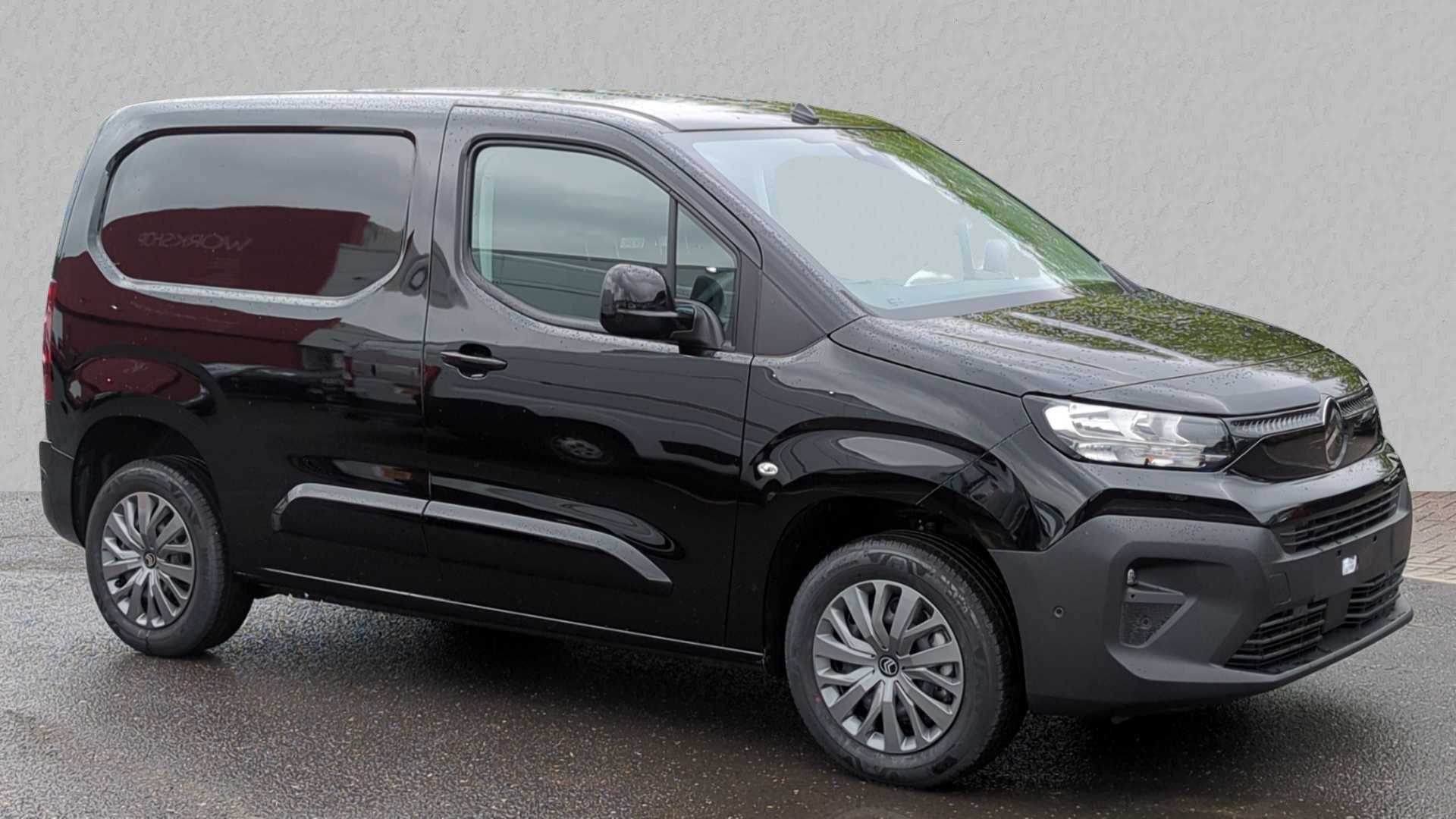 Main listing image - Citroen Berlingo Van