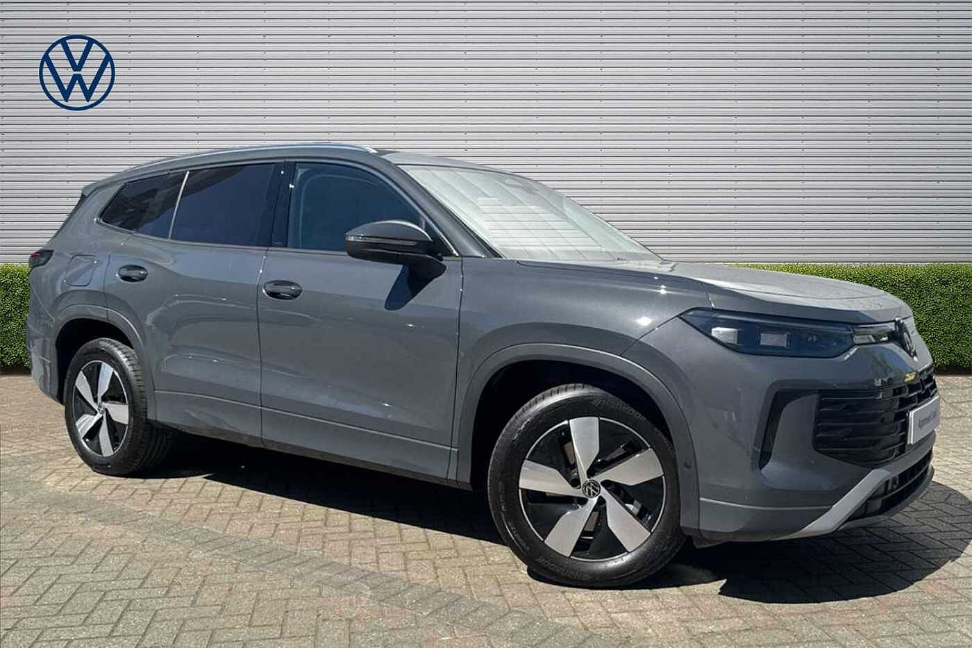 Main listing image - Volkswagen Tayron