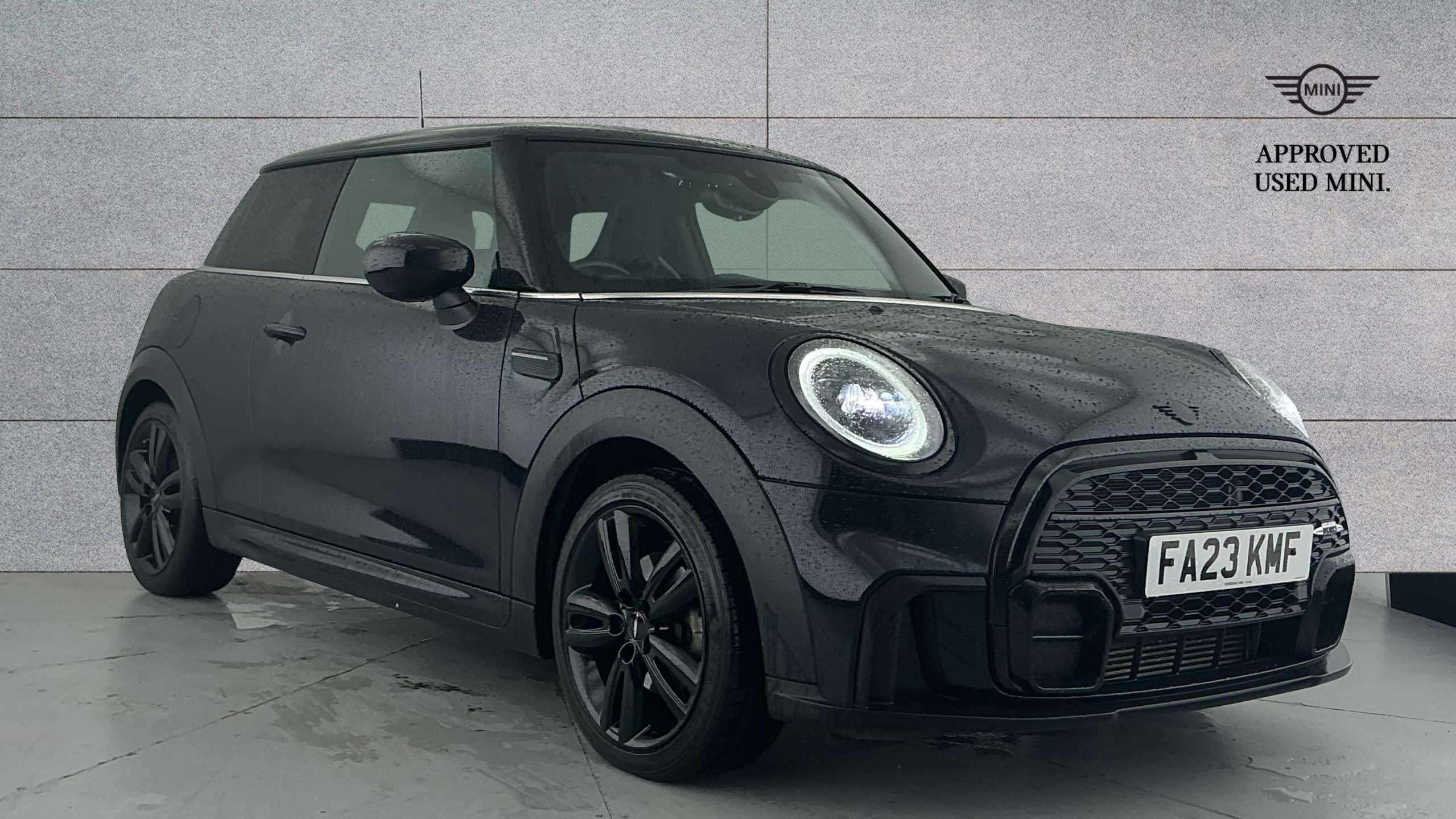Main listing image - MINI Hatchback