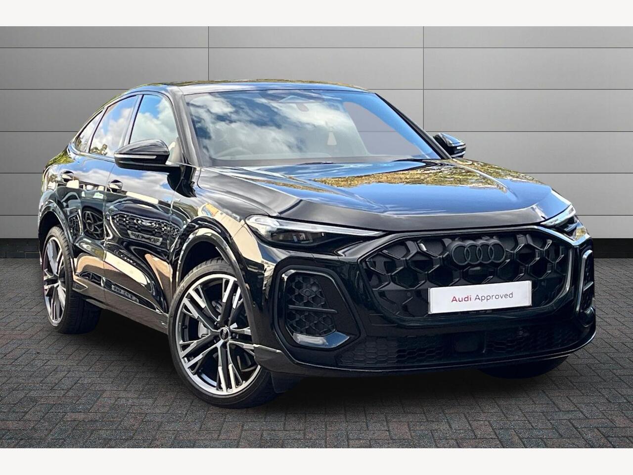 Main listing image - Audi Q5