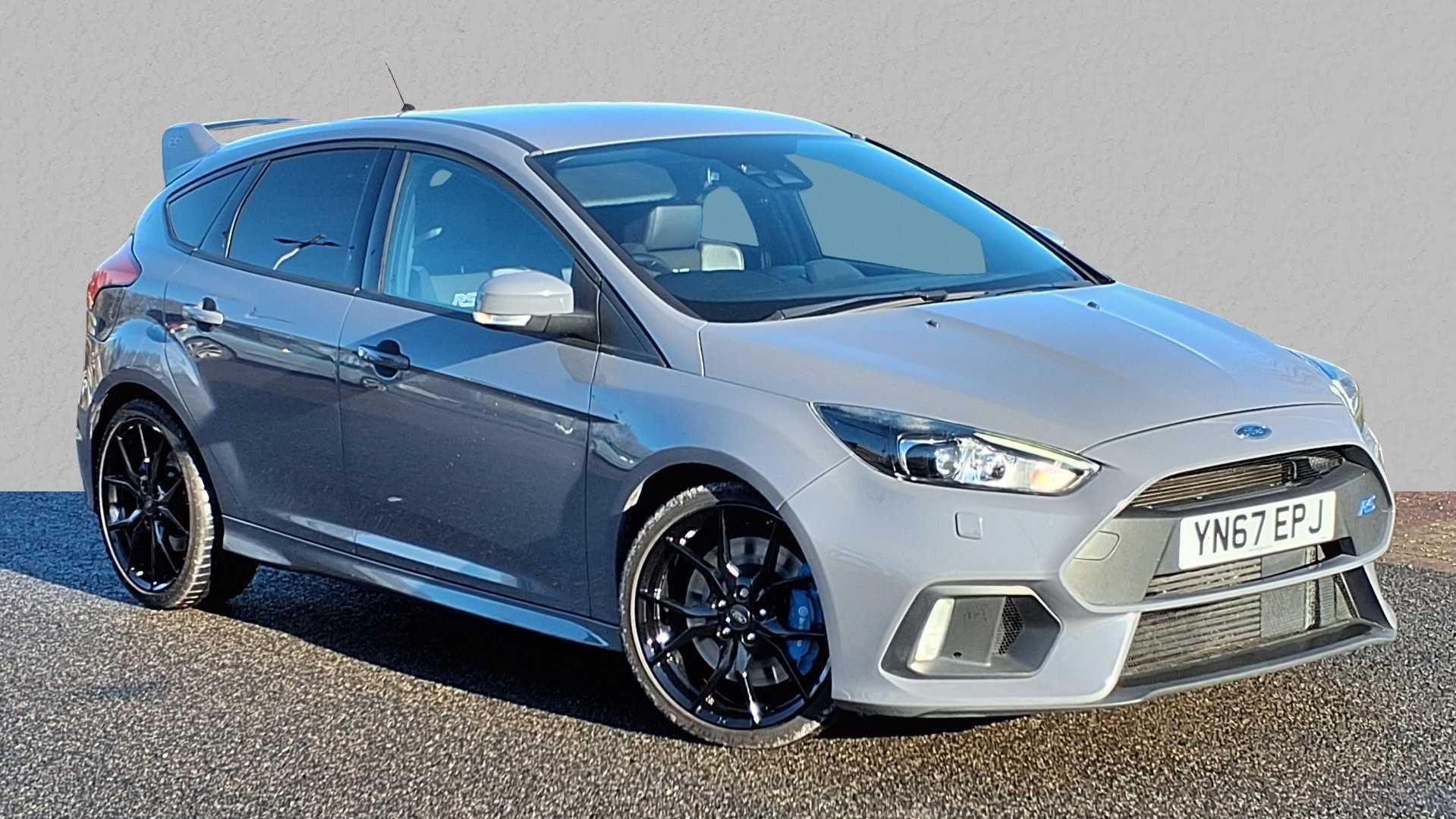 Main listing image - Ford Focus RS