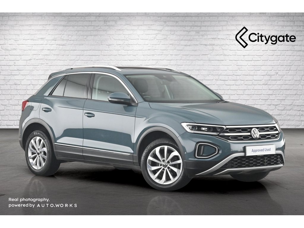 Main listing image - Volkswagen T-Roc