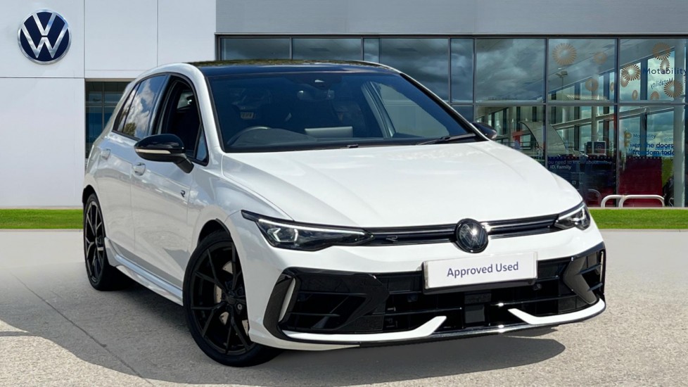 Main listing image - Volkswagen Golf R