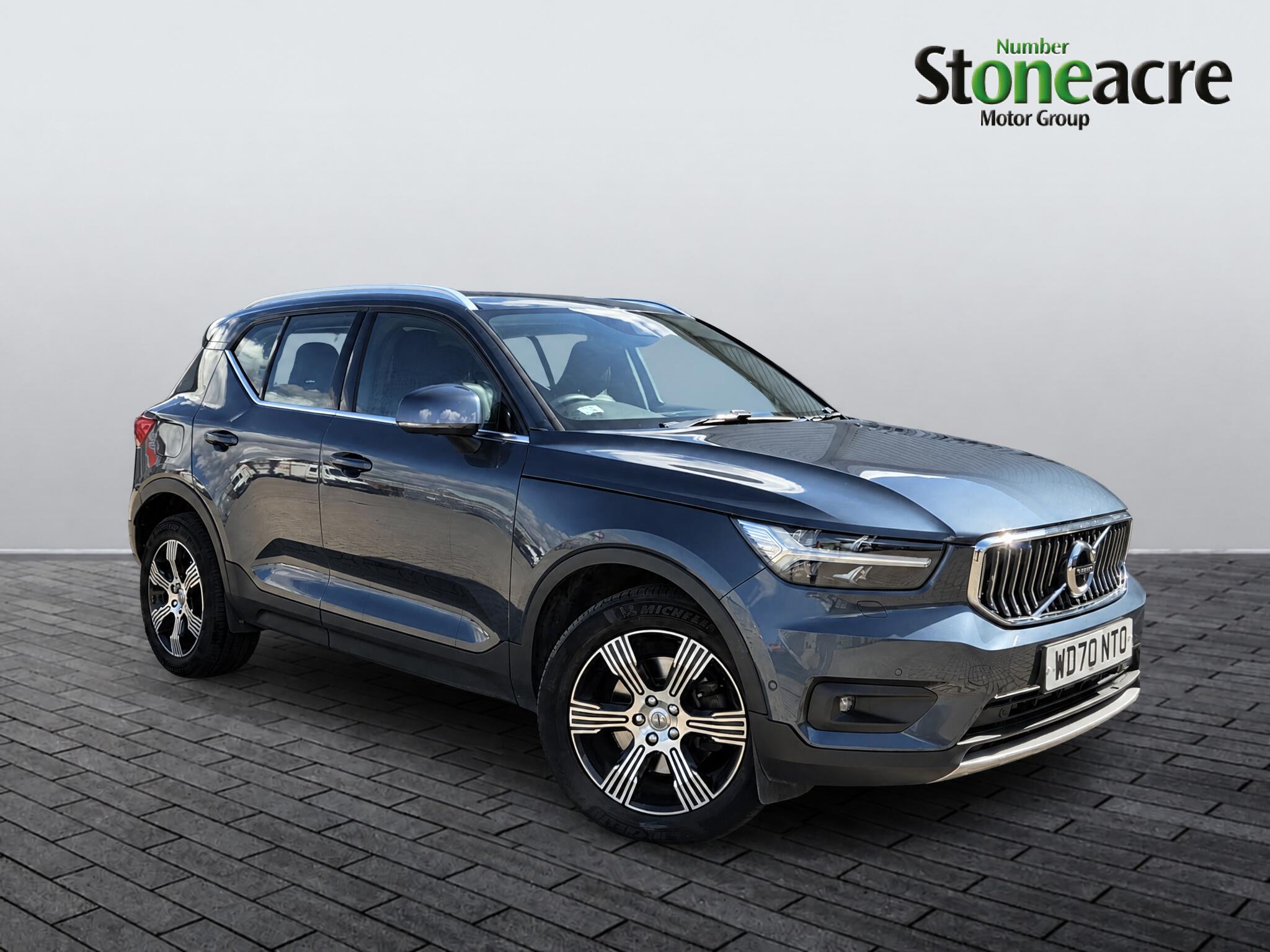 Main listing image - Volvo XC40