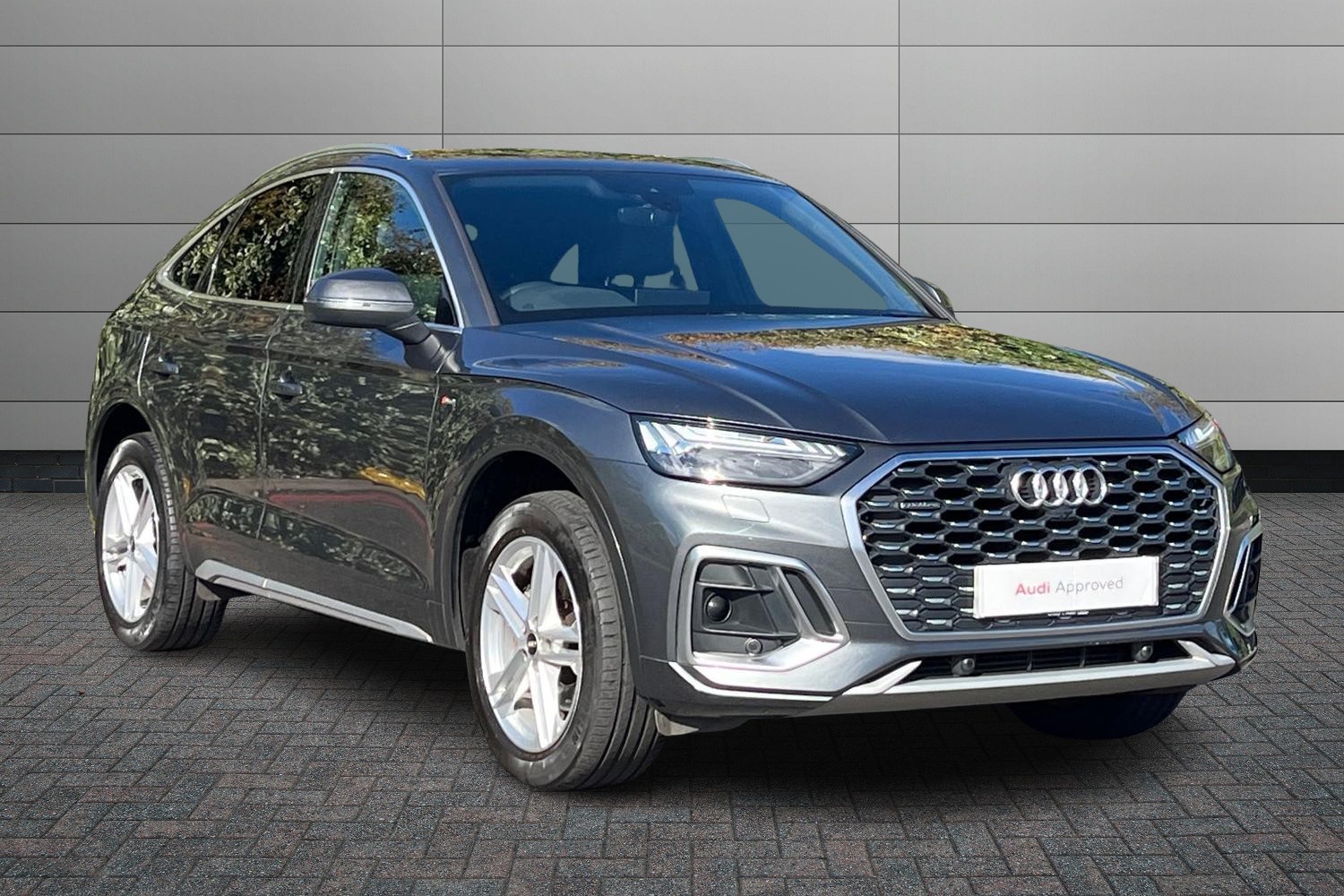 Main listing image - Audi Q5 Sportback