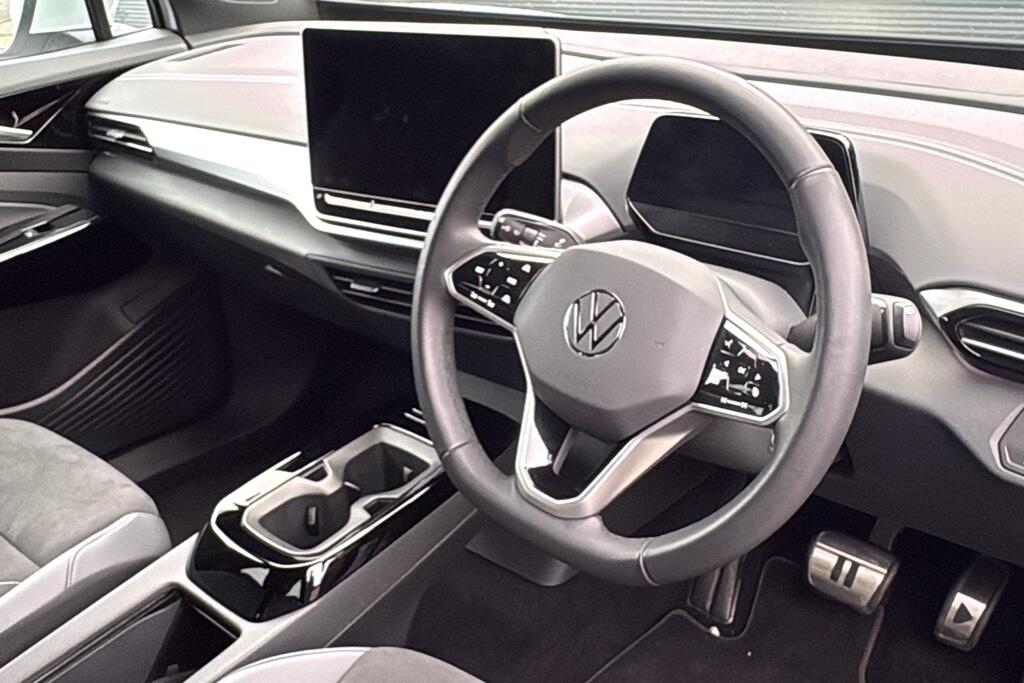 Main listing image - Volkswagen ID.5