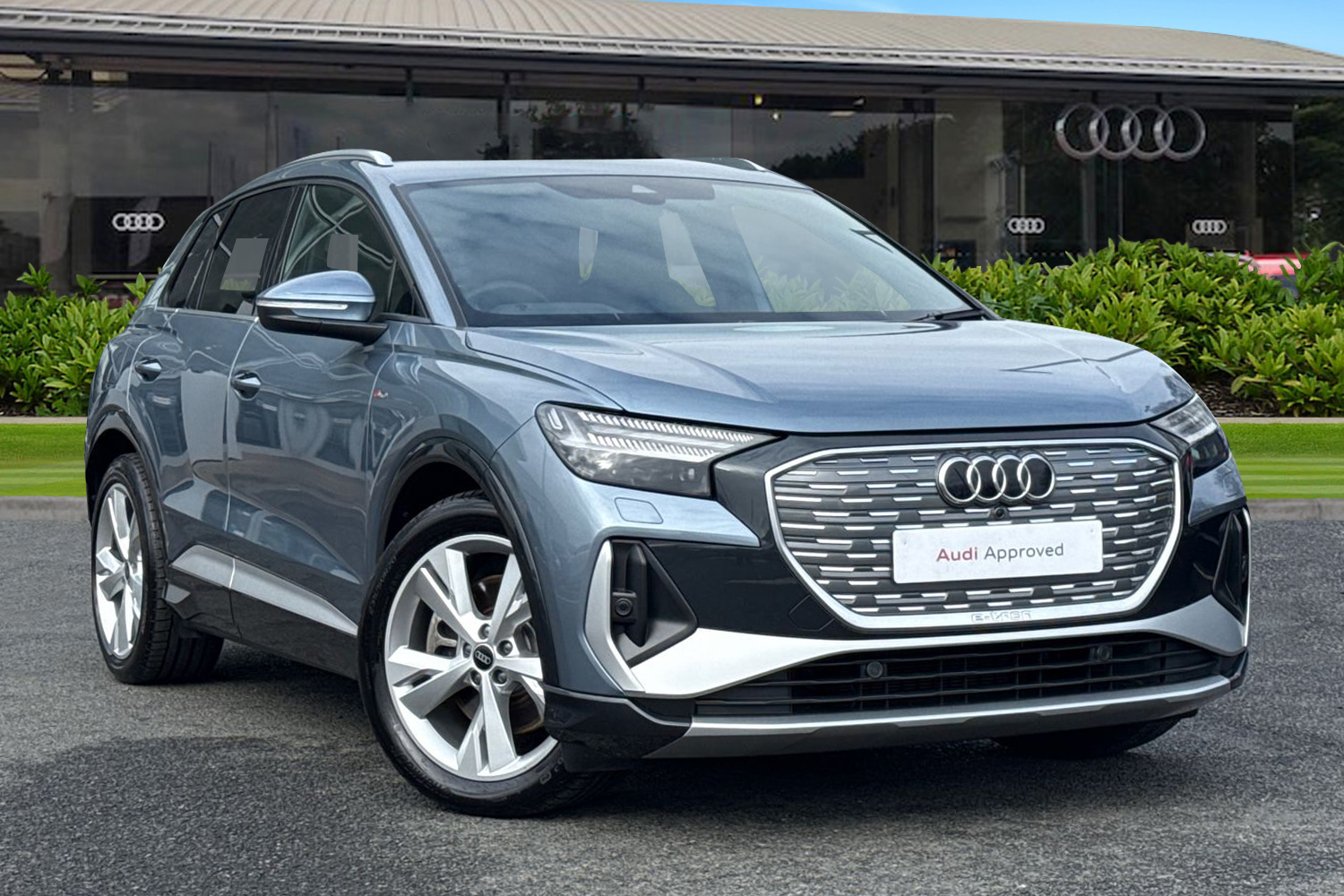 Main listing image - Audi Q4