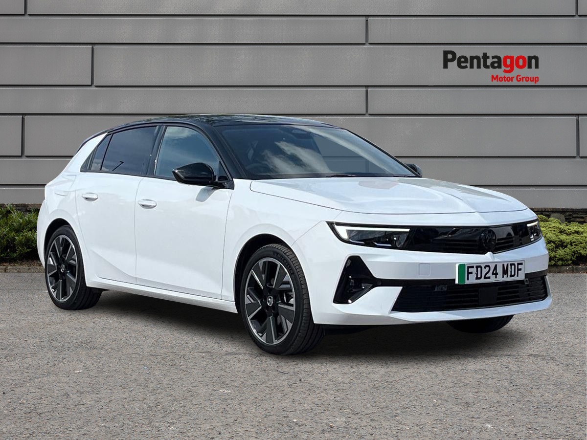 Main listing image - Vauxhall Astra