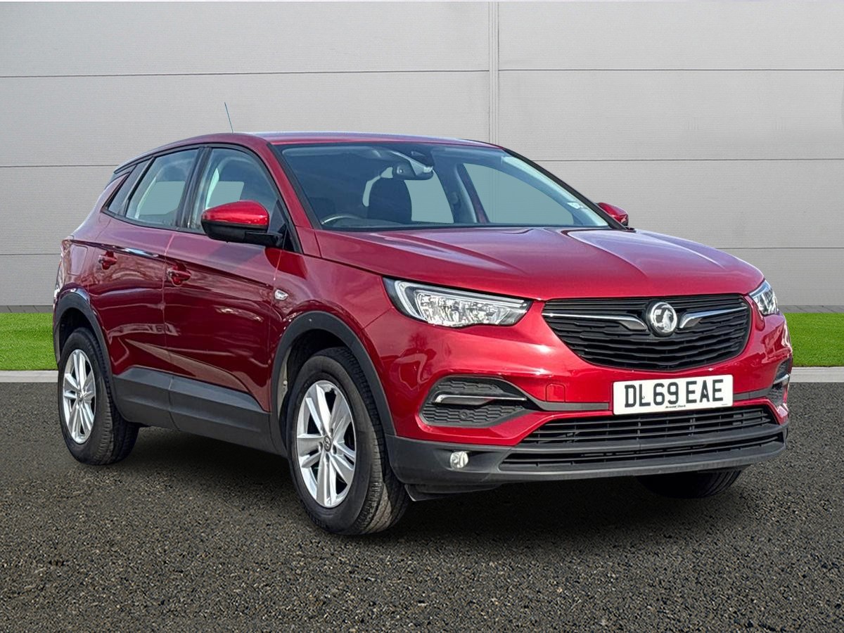 Main listing image - Vauxhall Grandland X