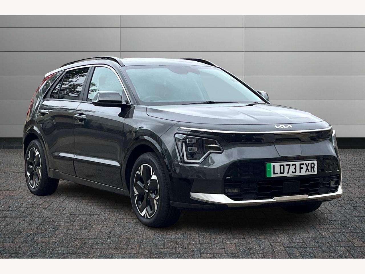 Main listing image - Kia Niro