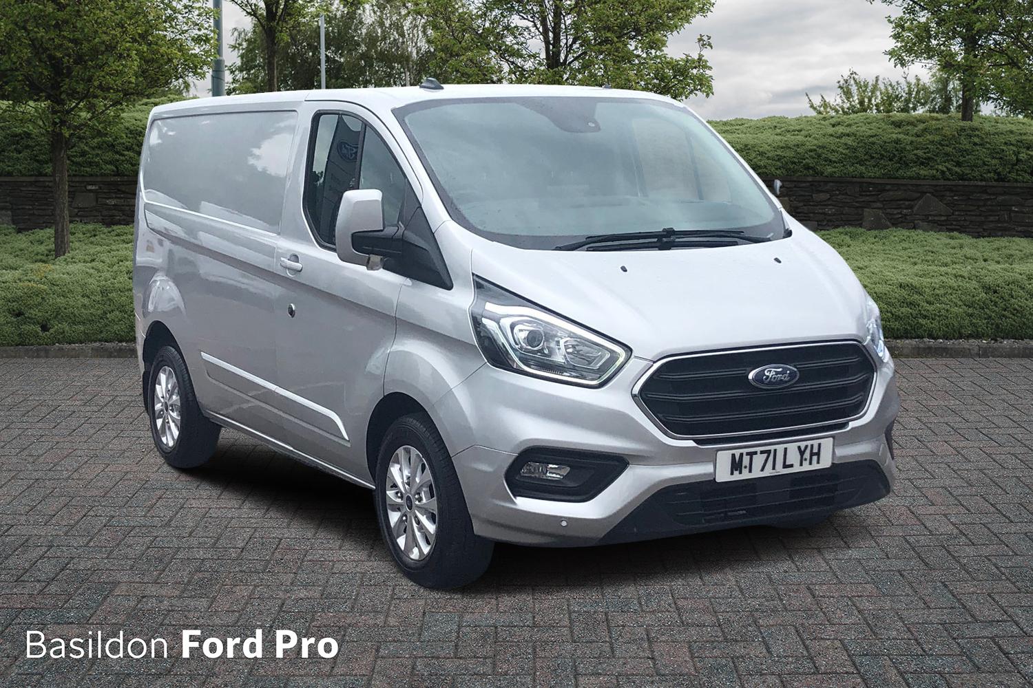 Main listing image - Ford Transit Custom