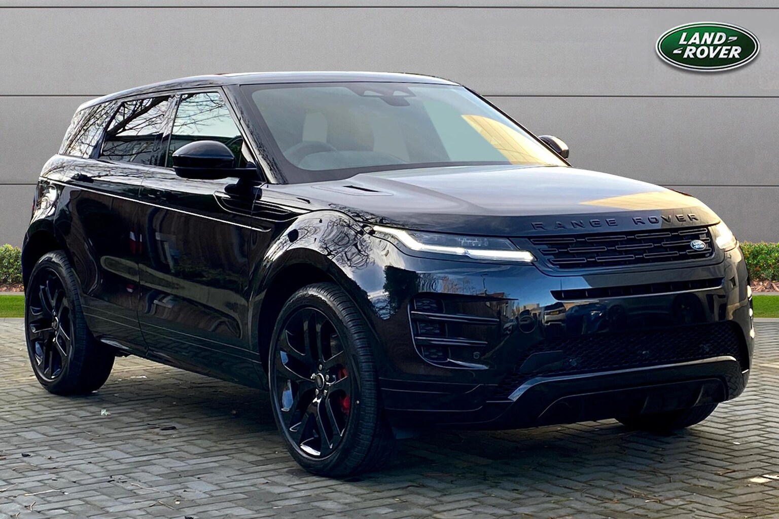 Main listing image - Land Rover Range Rover Evoque