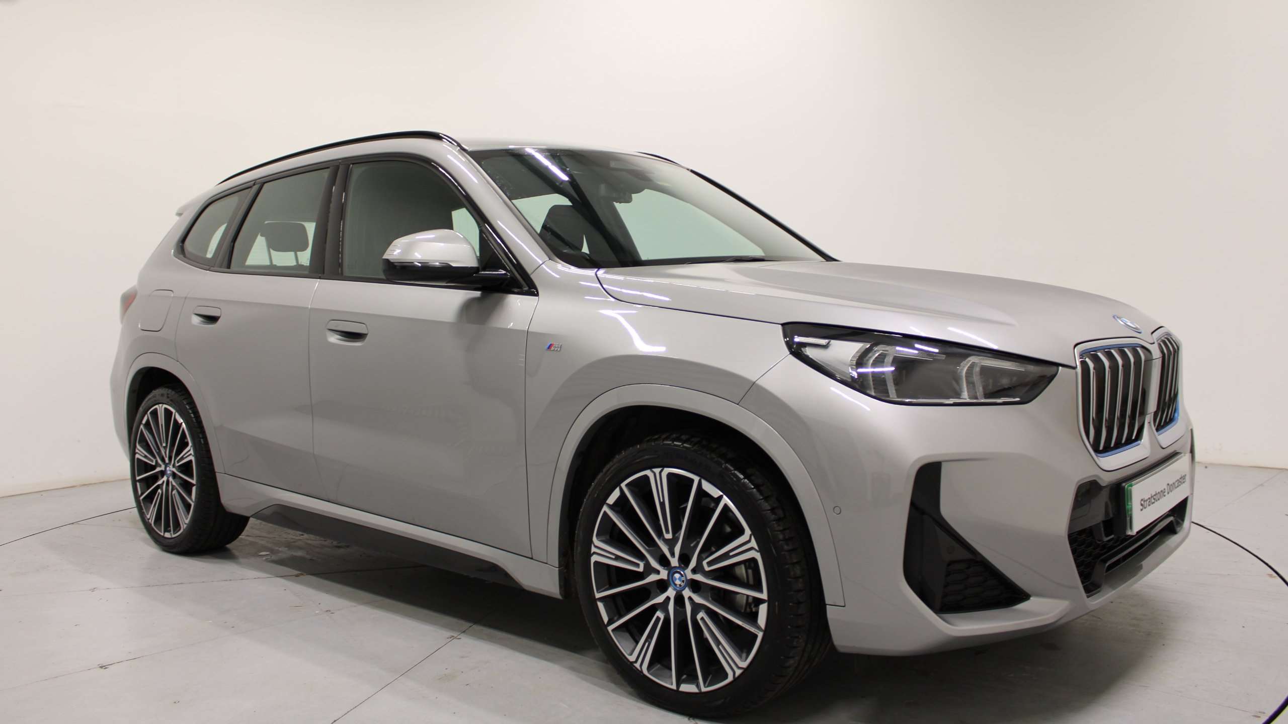 Main listing image - BMW iX1