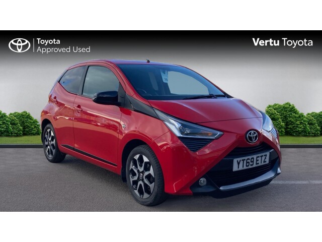 Main listing image - Toyota Aygo