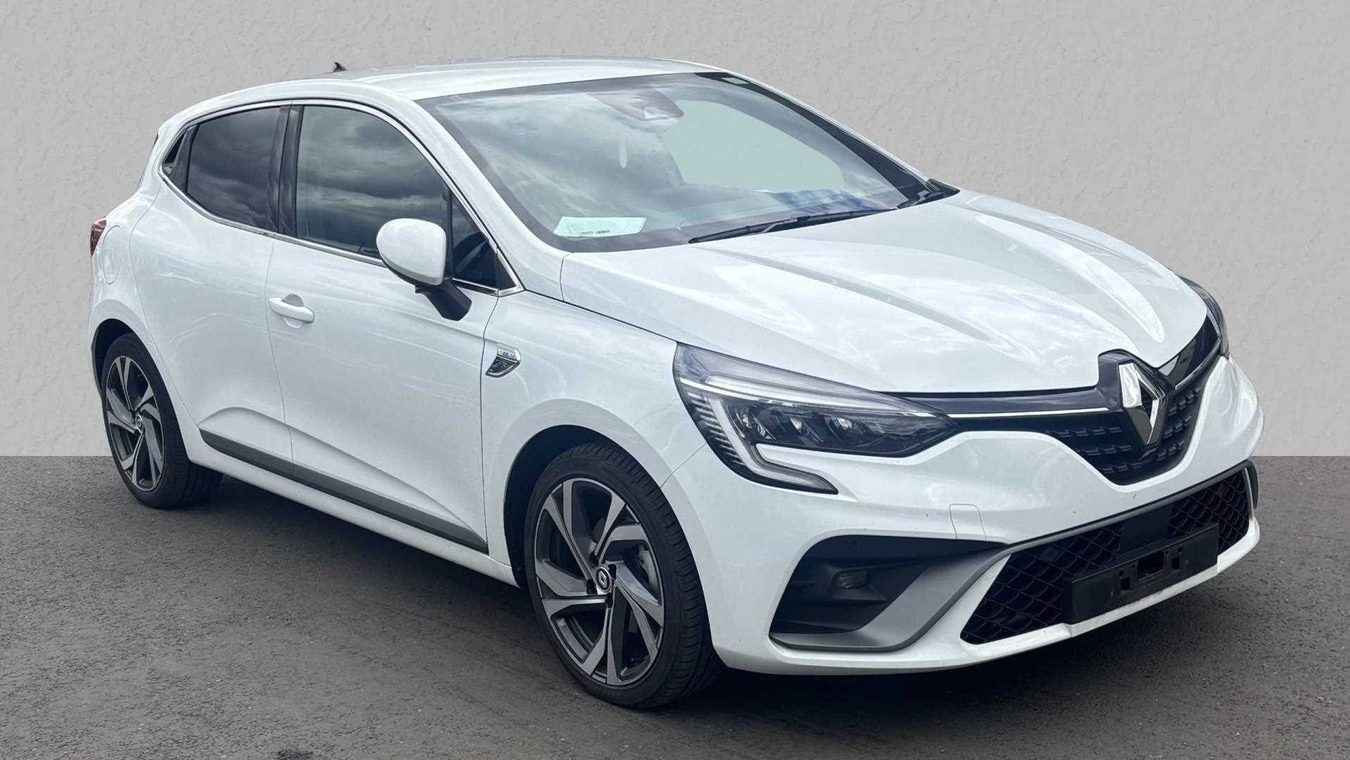 Main listing image - Renault Clio
