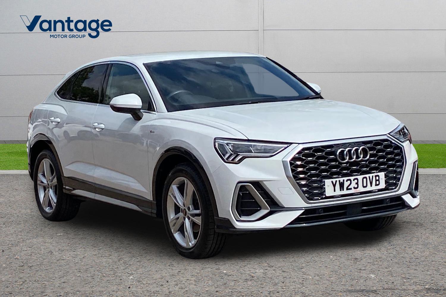Main listing image - Audi Q3